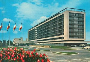 Počelo rušenje nekada slavnog hotela Jugoslavija