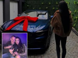 Zanosni poklon nogometaša: Domagoj Vida oduševio suprugu luksuznim darom