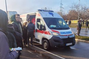 Nepoznati vozač udario studenticu na protestu u Beogradu