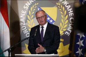 Zukan Helez pozdravlja uvođenje sankcija Naftnoj industriji Srbije