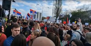 Završen je šestosatni protest studenata ispred redakcije Informera u Beogradu
