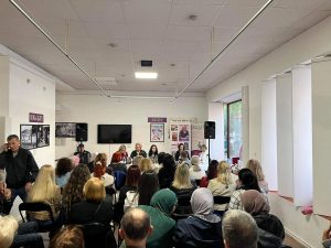 Bihać: Održana promocija romana Kadife Tahirović Murajčić