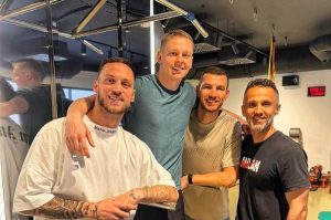 Džeko se oporavlja u Beogradu kod čuvenog stručnjaka, našao se u društvu još dvojice asova