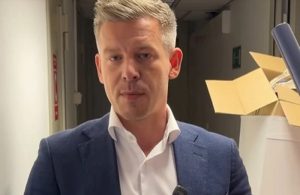 Magyar objavio snimak s “čudnim” stvarima iz podruma Orbanove vlade: Fotografijama raskrinkao i predsjednika suda