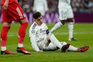 Neviđen skandal u Realu: Valverde završio u bolnici nakon nove tučnjave s Tchouamenijem!