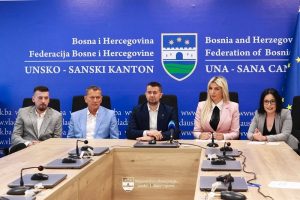 Za sve maturante iz škola sa područja USK biće organizovana zajednička Maturijada