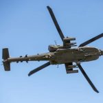 U Hormuškom moreuzu pao američki helikopter Apache, oba člana posade spašena nakon operacije