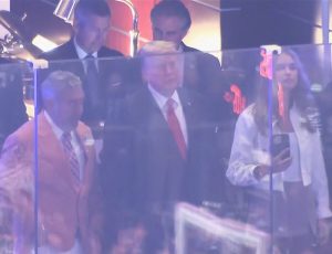 Trump žestoko izviždan tokom NBA finala, predsjednik SAD-a zaspao u toku utakmice